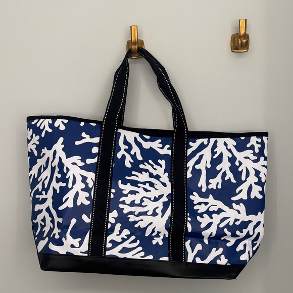 Scout Blue and White Tote Bag - Picture 3 of 6